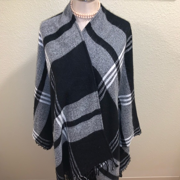 Merona Accessories - Black and White Plaid Shawl Merona Accessories - Black and White Plaid Shawl